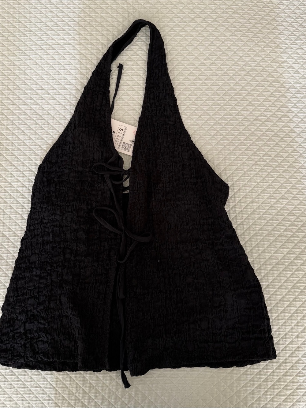 Zara Black Crinkled Halter Top with Bows. NWT